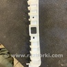 Кронштейн левый Subaru Forester SG S11 (02-08)