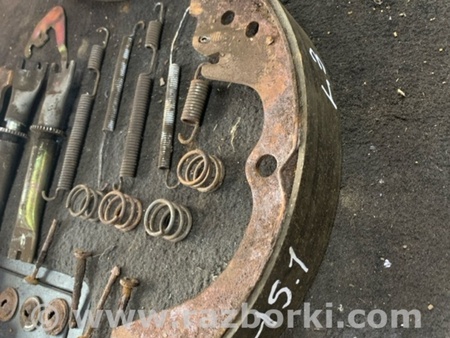 ФОТО Комплект колодок и механизмов ручного торомоза для Subaru Forester SG S11 (02-08) Київ