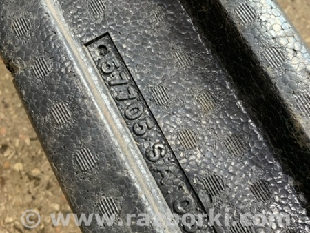 ФОТО Наполнитель бампера передний для Subaru Forester SG S11 (02-08) Київ