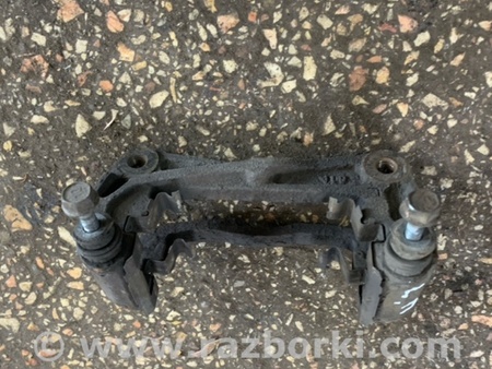ФОТО Скоба суппорта передняя левая для Subaru Forester SG S11 (02-08) Київ