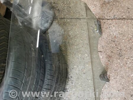 ФОТО Стекло задней правой двери для Subaru Forester SG S11 (02-08) Київ