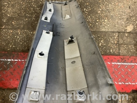 ФОТО Накладка на дверь передняя правая для Subaru Forester SG S11 (02-08) Київ