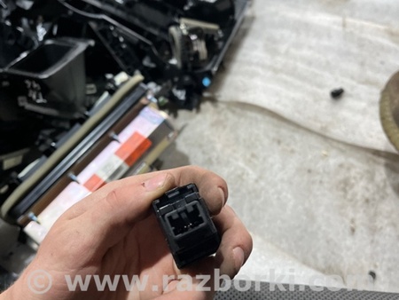 ФОТО Кнопка аварийной сигнализации для Subaru Legacy VII BW (19-25) Київ