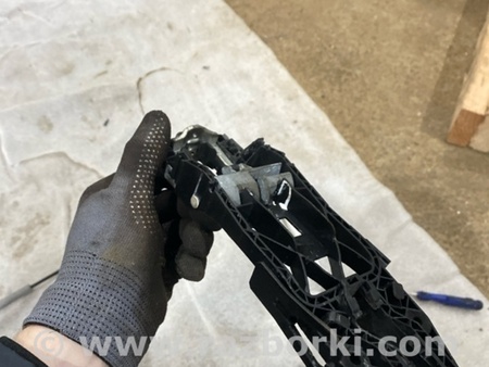ФОТО Кронштейн ручки двери для Audi (Ауди) A3 III 8V (12-20) Київ