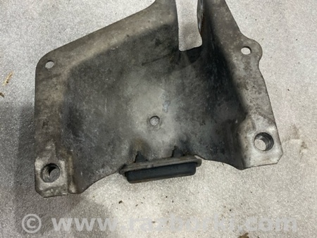 ФОТО Кронштейн для Audi (Ауди) A6 C7 4G (11-18) Київ
