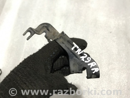 ФОТО Кронштейн для Audi (Ауди) A4 V B9 - 8W (2015-) Київ