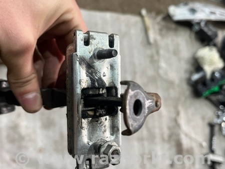 ФОТО Ограничитель двери для Ford Explorer V U502 (10-19) Київ