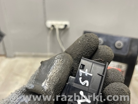 ФОТО Кнопка для Porsche Macan I 95B +FL (13-18) Київ