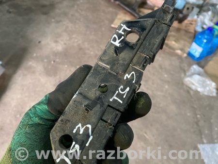 ФОТО Кронштейн передний правый для Ford Mondeo 5 (08.2014 - 10.2019) Київ