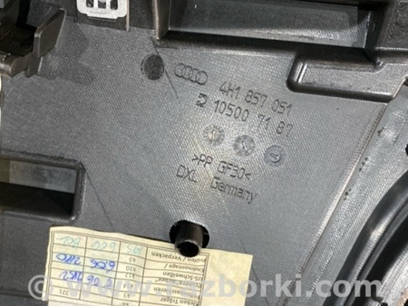 ФОТО Накладка на торпедо для Audi (Ауди) A8 III D4 4H (09-17) Київ