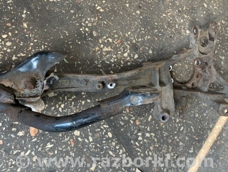 ФОТО Цапфа задняя для Subaru Outback III BP/BL (03-09) Київ
