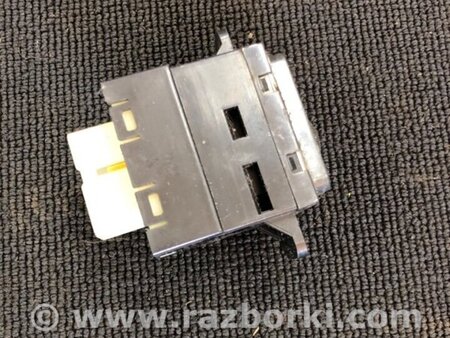 ФОТО Кнопка подогрева сидений для Subaru Outback III BP/BL (03-09) Київ