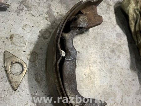 ФОТО Колодки ручника задние правые для Subaru Outback III BP/BL (03-09) Київ