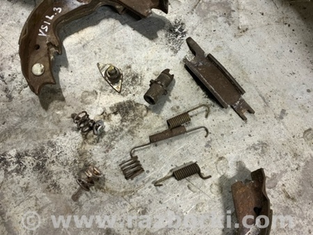 ФОТО Колодки ручника задние левые для Subaru Outback III BP/BL (03-09) Київ