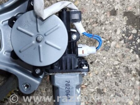 ФОТО Мотор стеклоподъемника задний правый для Subaru Outback III BP/BL (03-09) Київ