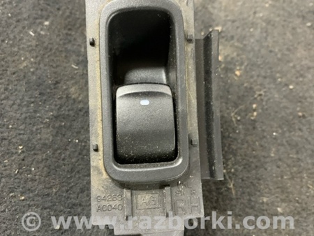 ФОТО Кнопка стеклоподъемника задняя правая для Subaru Outback III BP/BL (03-09) Київ
