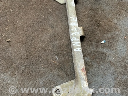 ФОТО Кронштейн правый для Subaru Outback III BP/BL (03-09) Київ