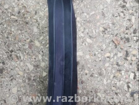 ФОТО Накладка крышки багажника задняя левая для Subaru Outback III BP/BL (03-09) Київ