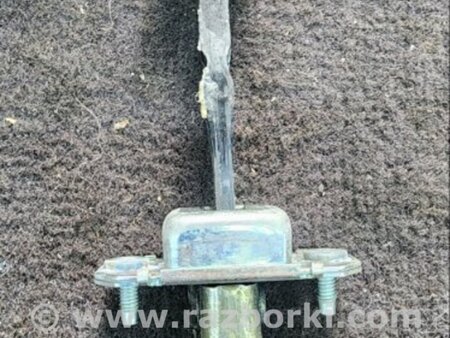 ФОТО Ограничитель двери передний левый для Subaru Outback III BP/BL (03-09) Київ