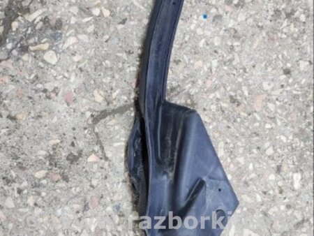 ФОТО Уплотнительная резинка задняя правая для Subaru Outback III BP/BL (03-09) Київ