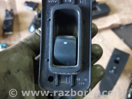 ФОТО Кнопка передняя левая для Subaru Outback III BP/BL (03-09) Київ