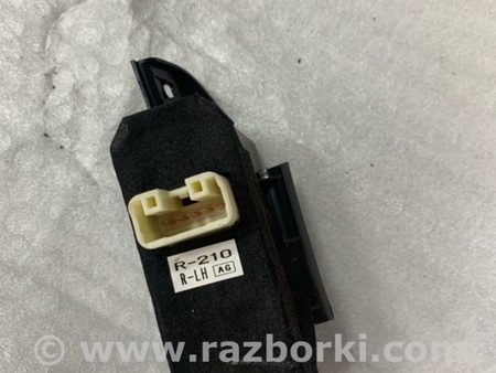 ФОТО Кнопка стеклоподъемника задняя левая для Subaru Outback III BP/BL (03-09) Київ