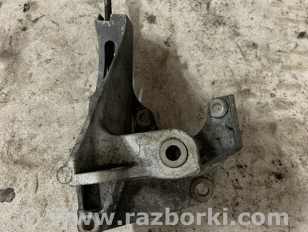 ФОТО Кронштейн для Subaru Outback III BP/BL (03-09) Київ