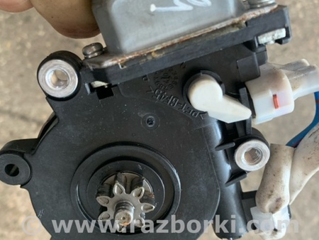 ФОТО Мотор стеклоподъемника задний правый для Subaru Outback III BP/BL (03-09) Київ