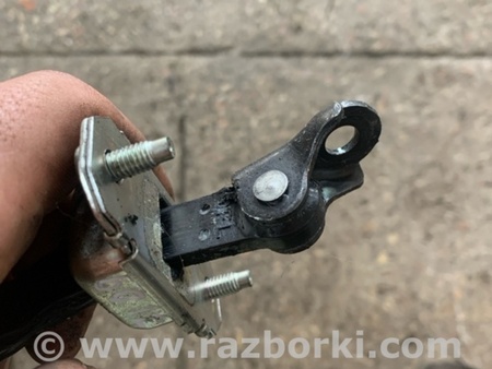 ФОТО Ограничитель двери передний правый для Subaru Outback III BP/BL (03-09) Київ