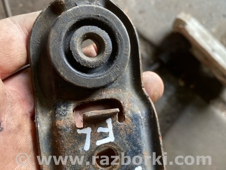ФОТО Крепление радиатора для Subaru Outback III BP/BL (03-09) Київ