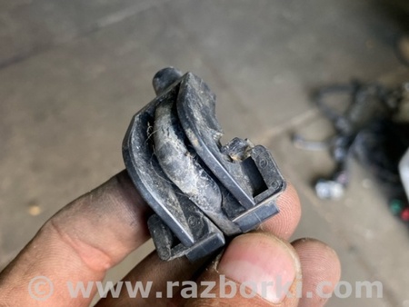 ФОТО Форсунка омывателя для Subaru Outback III BP/BL (03-09) Київ