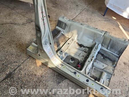 ФОТО Центральная стойка кузова правая для Subaru Outback III BP/BL (03-09) Київ