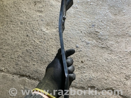 ФОТО Кронштейн замка капота для Porsche Cayenne II 958 E2/92A (10-14) Київ