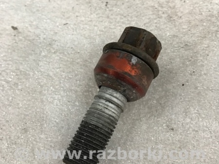 ФОТО Болт колесный для Porsche Cayenne II 958 E2/92A (10-14) Київ
