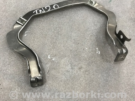 ФОТО Кронштейн для Porsche Panamera I 970 (09-16) Київ