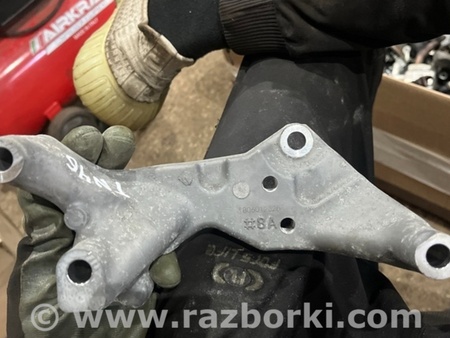 ФОТО Кронштейн для Subaru Legacy VII BW (19-25) Київ