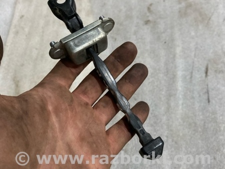 ФОТО Ограничитель двери для Subaru Legacy VII BW (19-25) Київ
