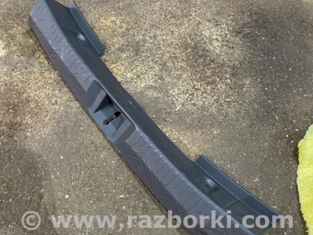 ФОТО Накладка замка багажника для Subaru Crosstrek 3 GU (2022-) Київ