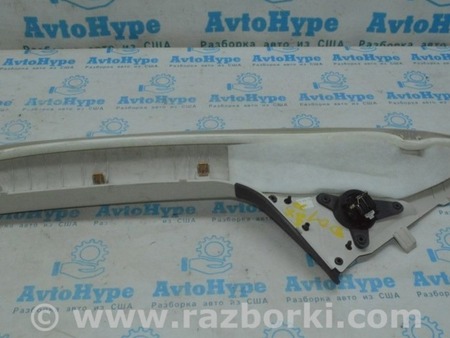 ФОТО Отделка стоек и проемов для Ford Escape 3 (01.2012-12.2018) Одеса
