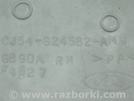 ФОТО Отделка стоек и проемов для Ford Escape 3 (01.2012-12.2018) Одеса