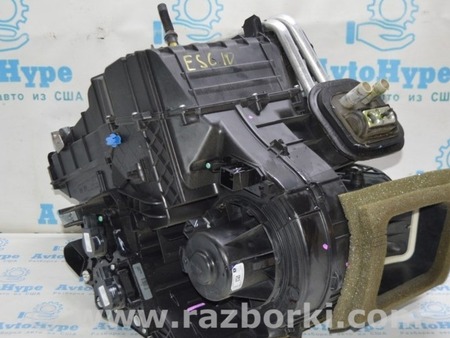 ФОТО Подогрев и кондиционирование для Ford Escape 3 (01.2012-12.2018) Одеса