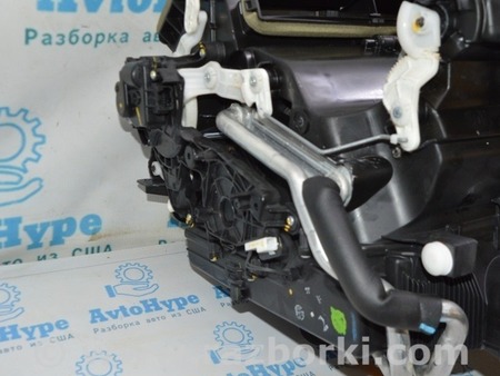 ФОТО Подогрев и кондиционирование для Ford Fusion USA 2 поколение (12-20) Одеса