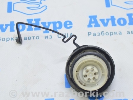 ФОТО Лючок бензобака для Toyota Camry 50 XV50 (11-14) Одеса