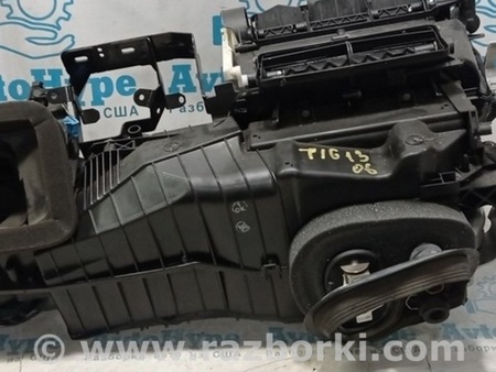 ФОТО Подогрев и кондиционирование для Volkswagen Tiguan (11-17) Одеса