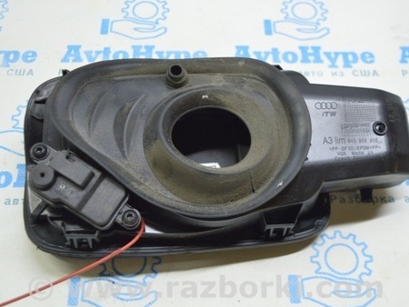 ФОТО Лючок бензобака для Audi (Ауди) A3 III 8V (12-20) Одеса