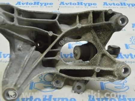ФОТО Крепление двигателя и кпп для Audi (Ауди) A4 V B9 - 8W (2015-) Одеса