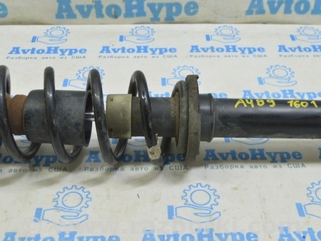 ФОТО Стойка амортизатора для Audi (Ауди) A4 V B9 - 8W (2015-) Одеса