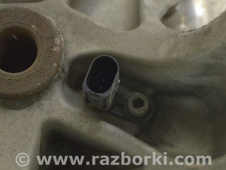 ФОТО КулакЦапфаСтупица для Audi (Ауди) A4 V B9 - 8W (2015-) Одеса
