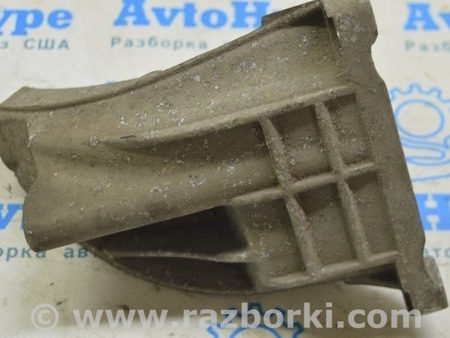 ФОТО Крепление двигателя и кпп для Audi (Ауди) A8 II D3 4E (02-09) Одеса