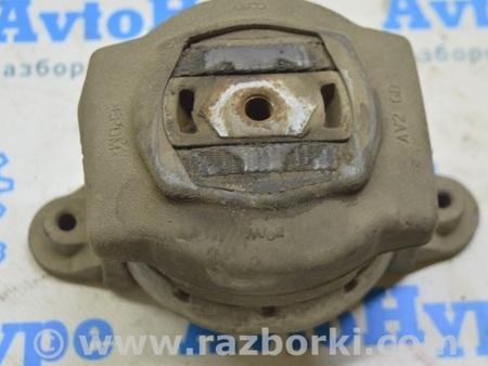 ФОТО Крепление двигателя и кпп для Audi (Ауди) A8 II D3 4E (02-09) Одеса